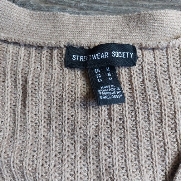 Cropped beige cardigan size (M) - Picture 2 of 4